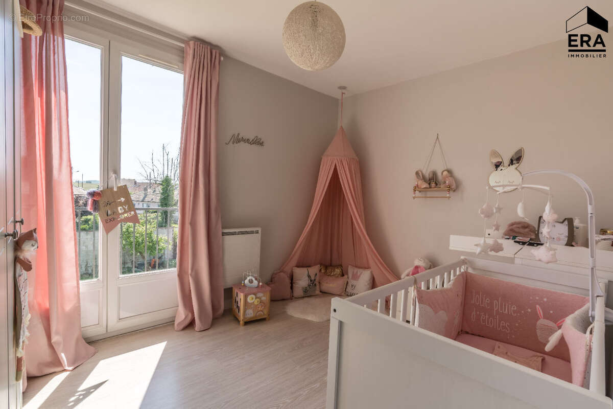 Appartement à BALLANCOURT-SUR-ESSONNE
