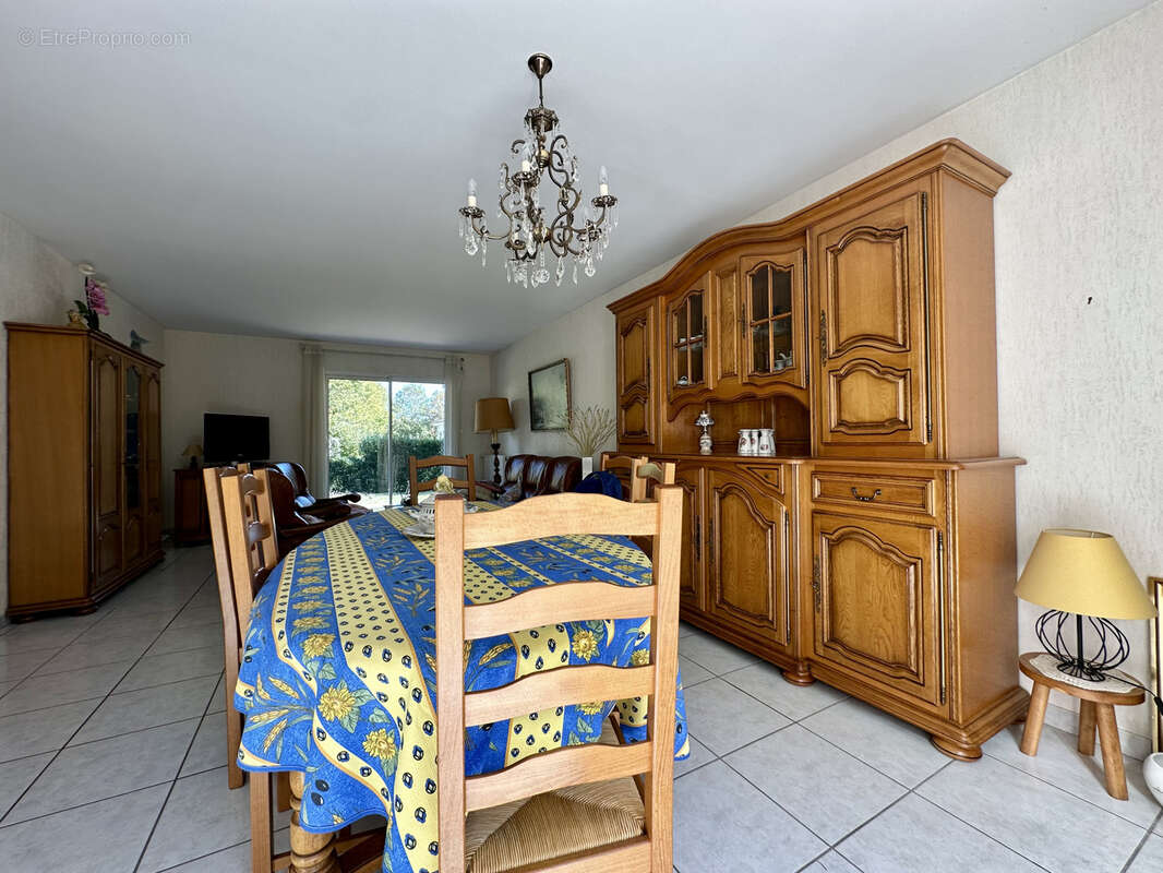 Maison à ARPAJON-SUR-CERE