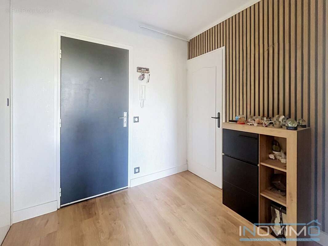 Appartement 87 m² à Grande-Synthe  - photo 2