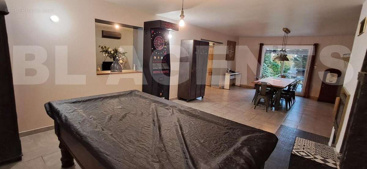 20250925_183820 - Maison à ISSANCOURT-ET-RUMEL