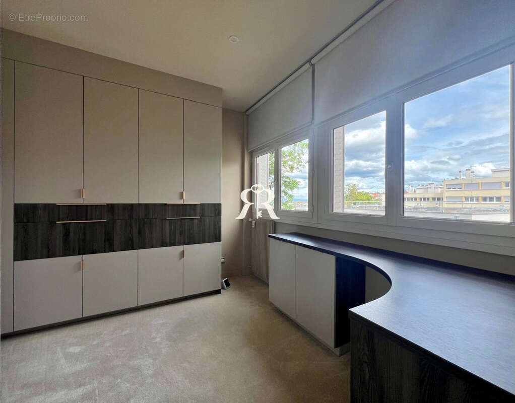 Appartement à CHAMALIERES