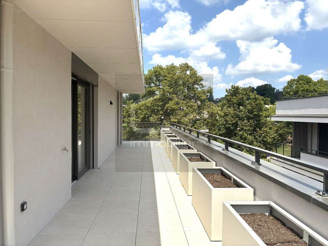 Appartement à ANNECY-LE-VIEUX