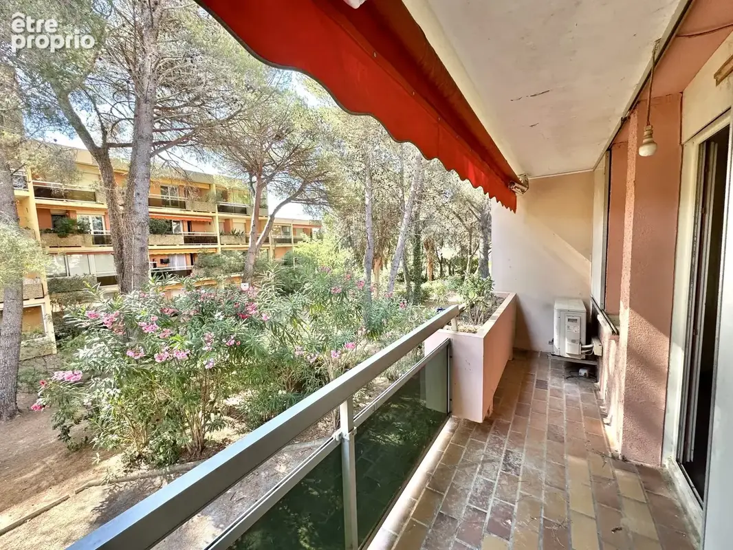 Appartement 1 pièce 19 m² à vendre à Bormes-Les-Mimosas (83230) - photo 9
