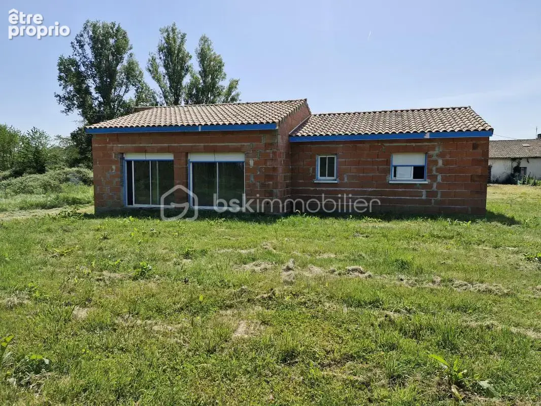 Charmante maison de 100m2 à finir de sublimer sur son terrain de 1985m2 à Menesplet - photo 13