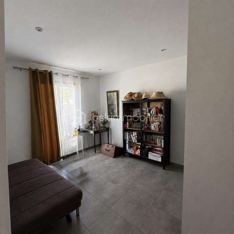 Maison 97 m² à Pia  - photo 12