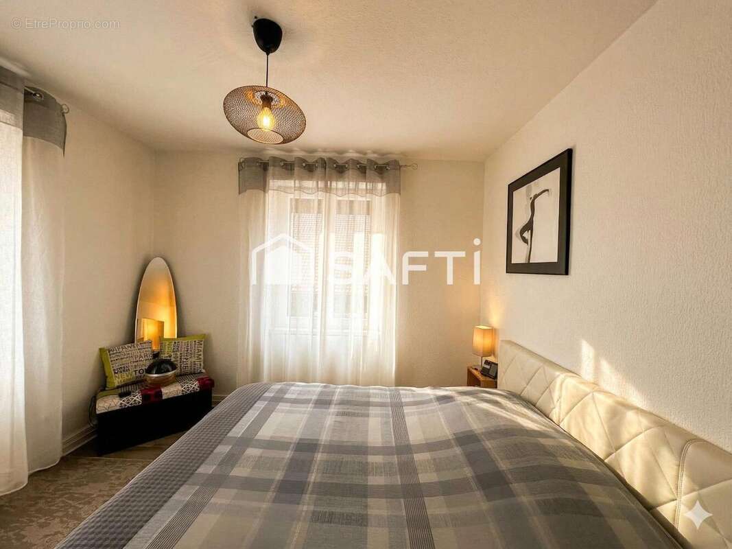 Photo 6 - Commerce à SAINT-LOUIS