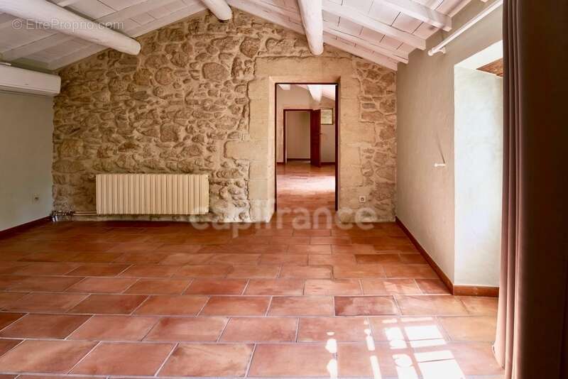 Á UZES (30) Propriété d’Exception à Deux Pas de la Place aux Herbes - photo 28