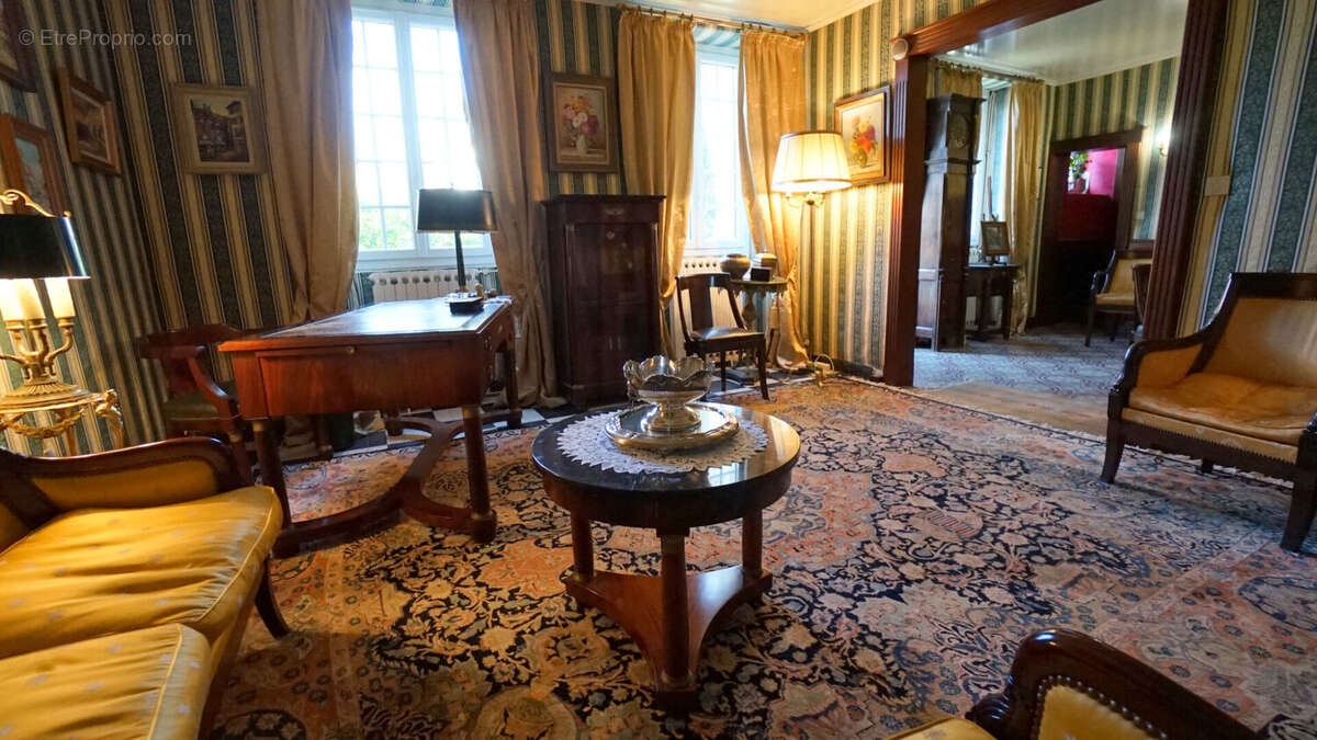 Maison à GOUSSONVILLE