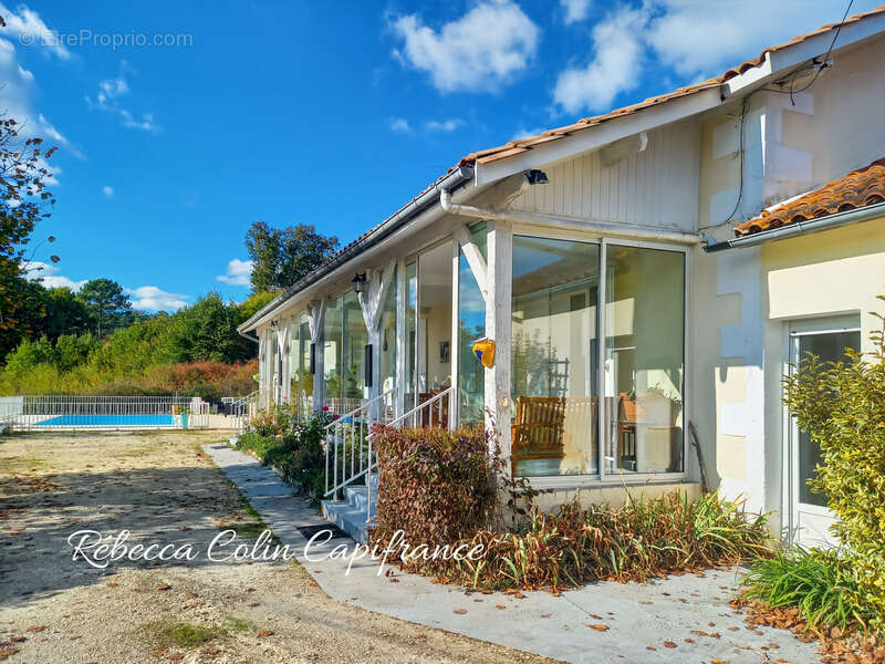 Maison à SAINT-CREPIN-D'AUBEROCHE