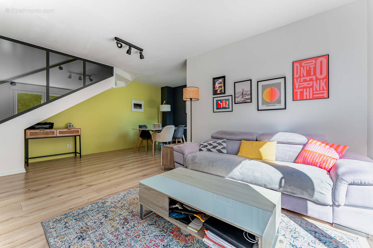 Appartement à TASSIN-LA-DEMI-LUNE