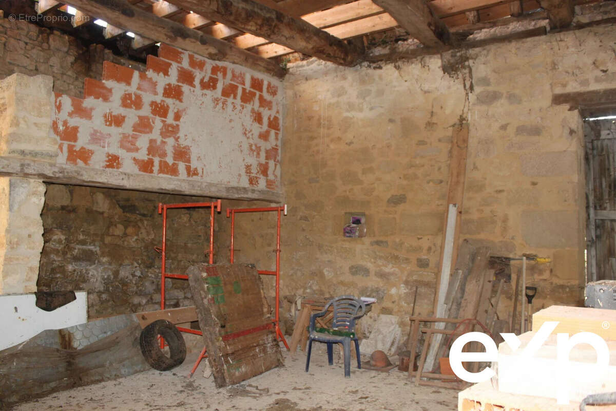 Maison à BADEFOLS-D'ANS