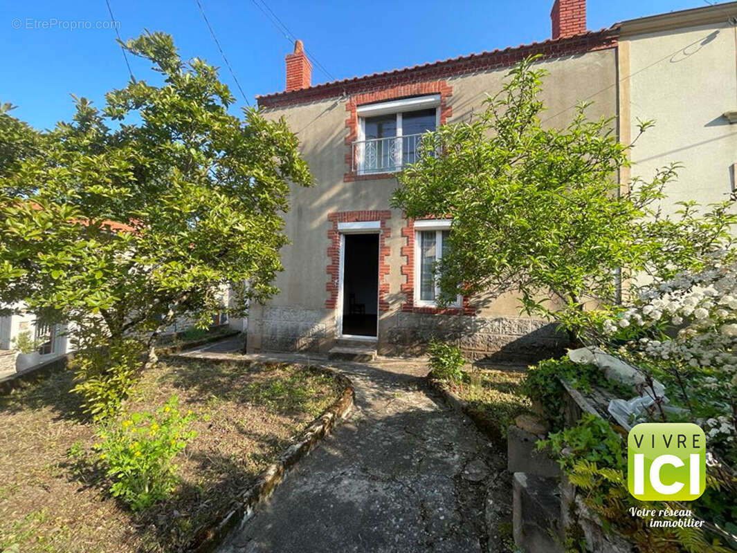 Maison à SAINT-JEAN-DE-BOISEAU