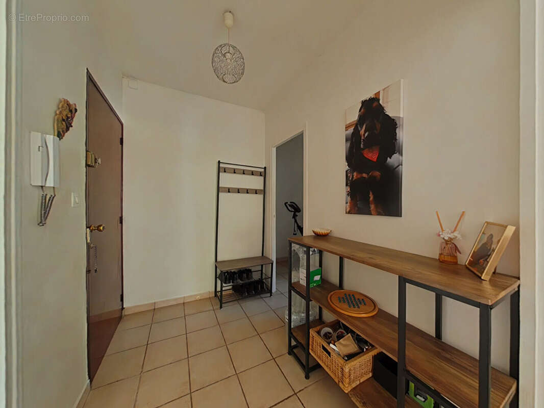 Appartement à FONTENAY-LE-FLEURY