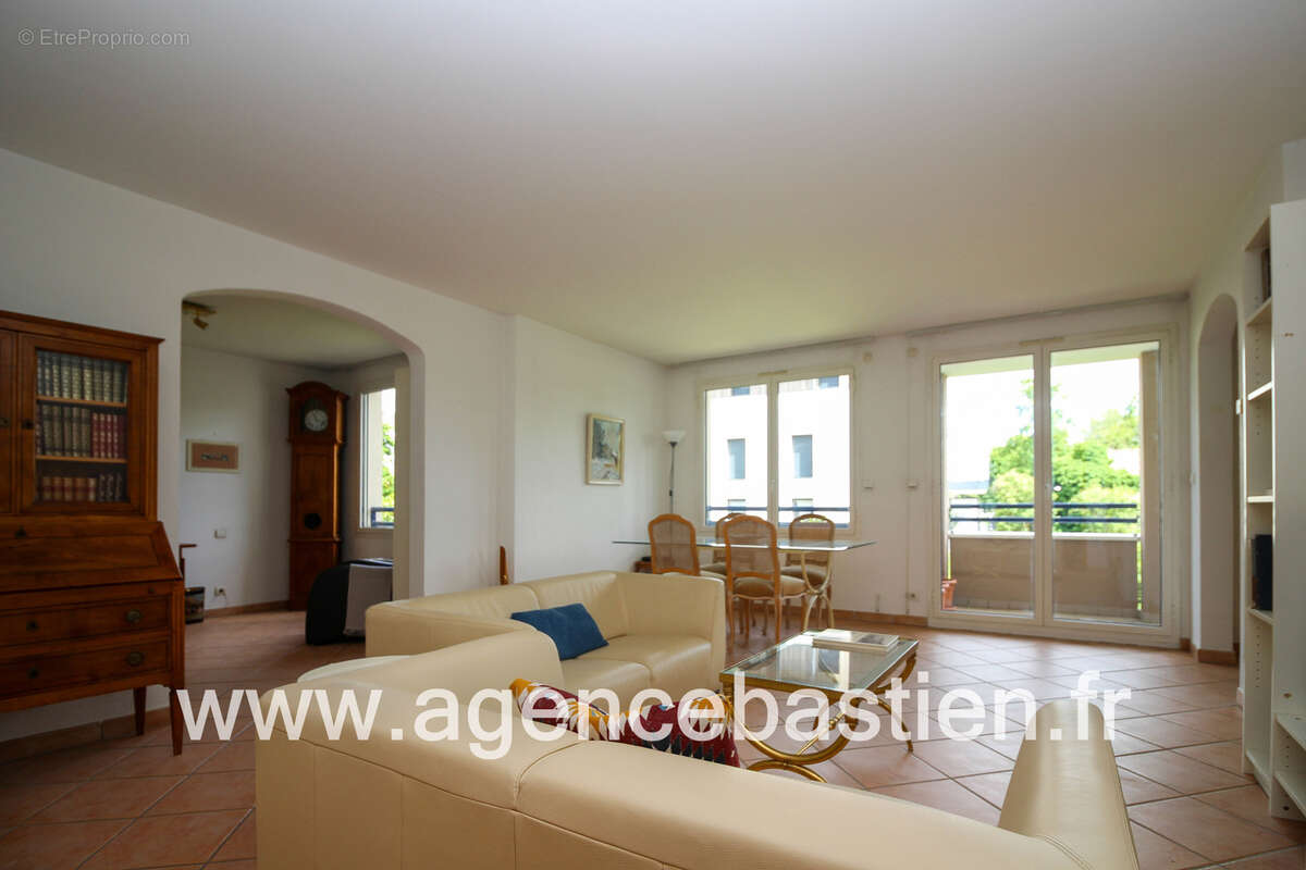 Appartement à DIVONNE-LES-BAINS