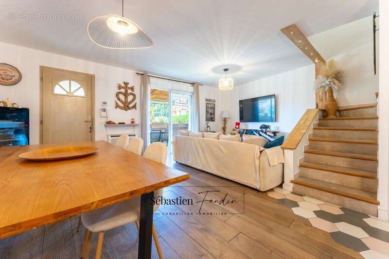 Appartement à LE BEAUSSET