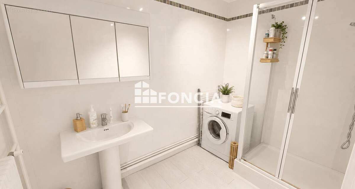 Appartement à VERSAILLES