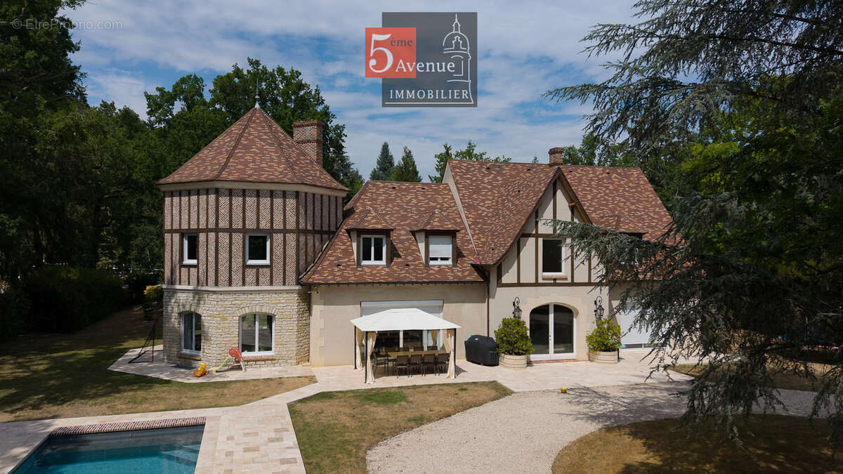 Maison à LAMORLAYE
