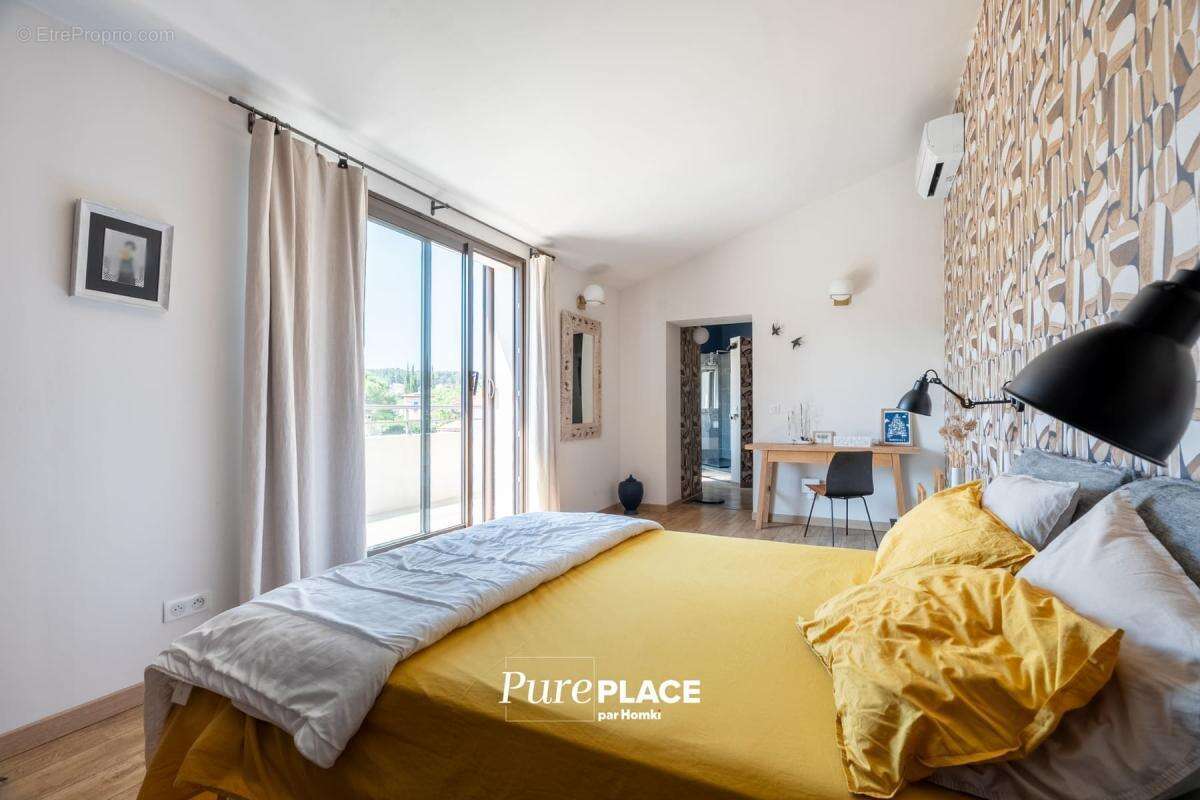 Villa d’exception – Martigues, entre élégance et art de vivre méditerranéen - photo 13
