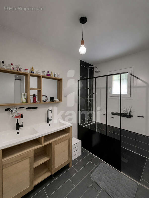 Maison à HAUTERIVES