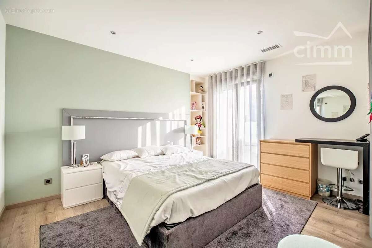 Maison à VAULX-EN-VELIN