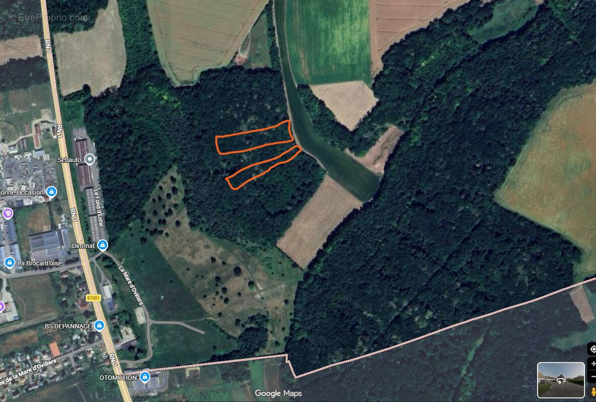 Terrain à SAINTE-GENEVIEVE