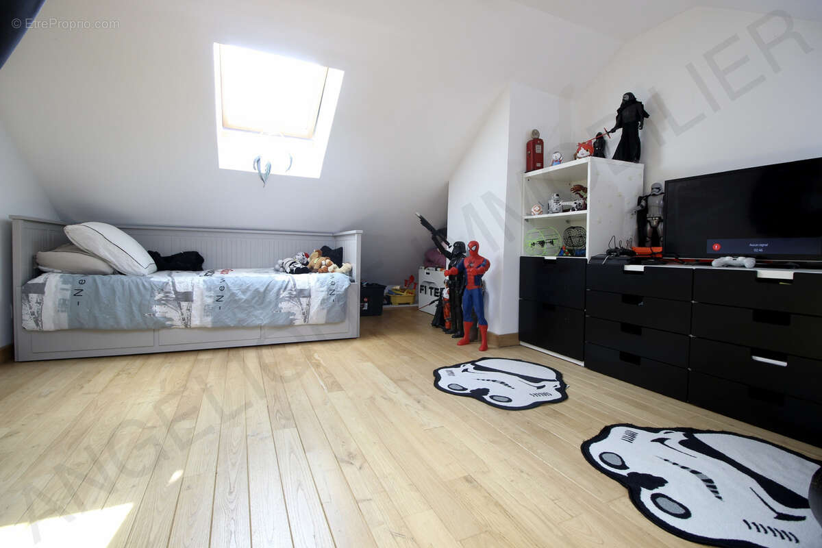 Maison à SAINT-CREPIN-IBOUVILLERS