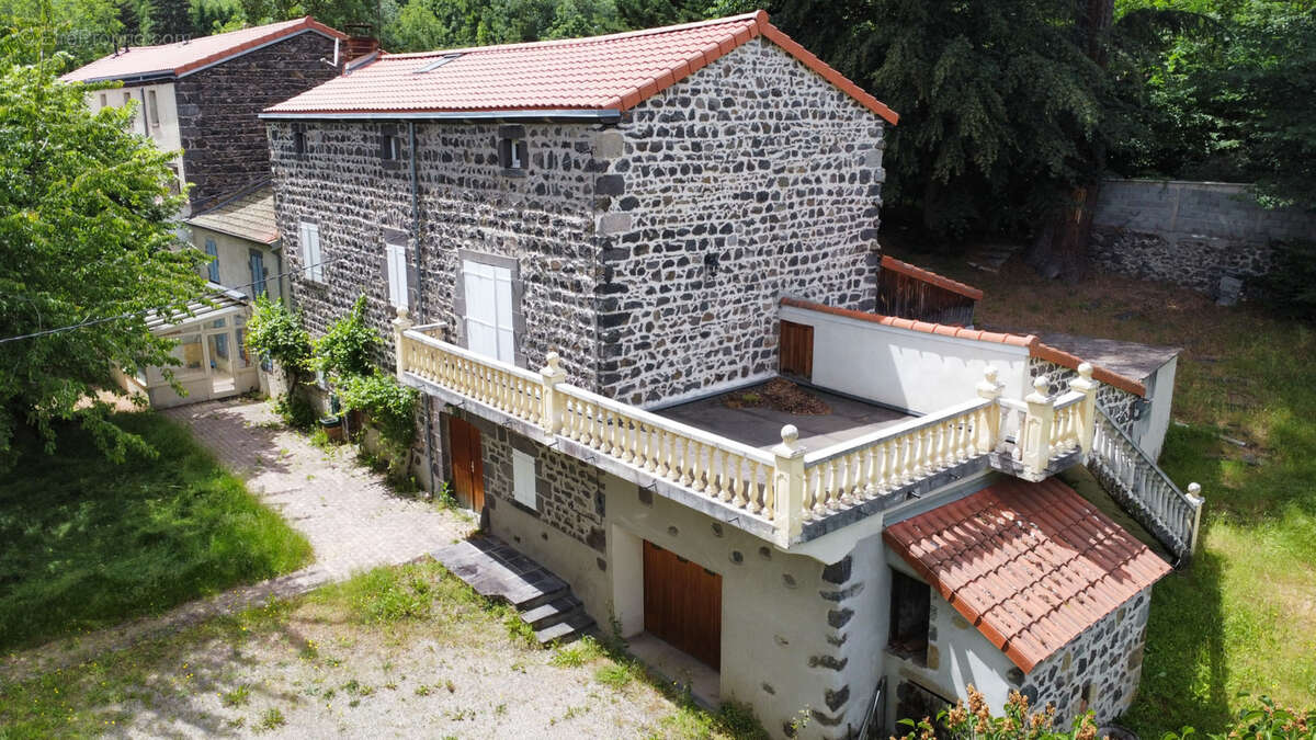 Maison à ORCINES