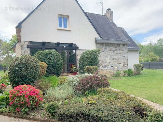 Maison à PONTIVY
