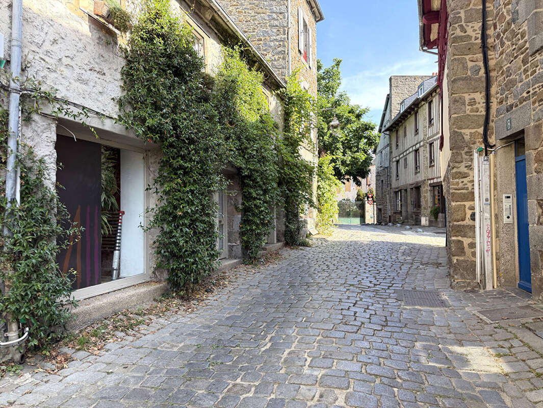 Ancienne échoppe de 1570, à rénover - photo 8