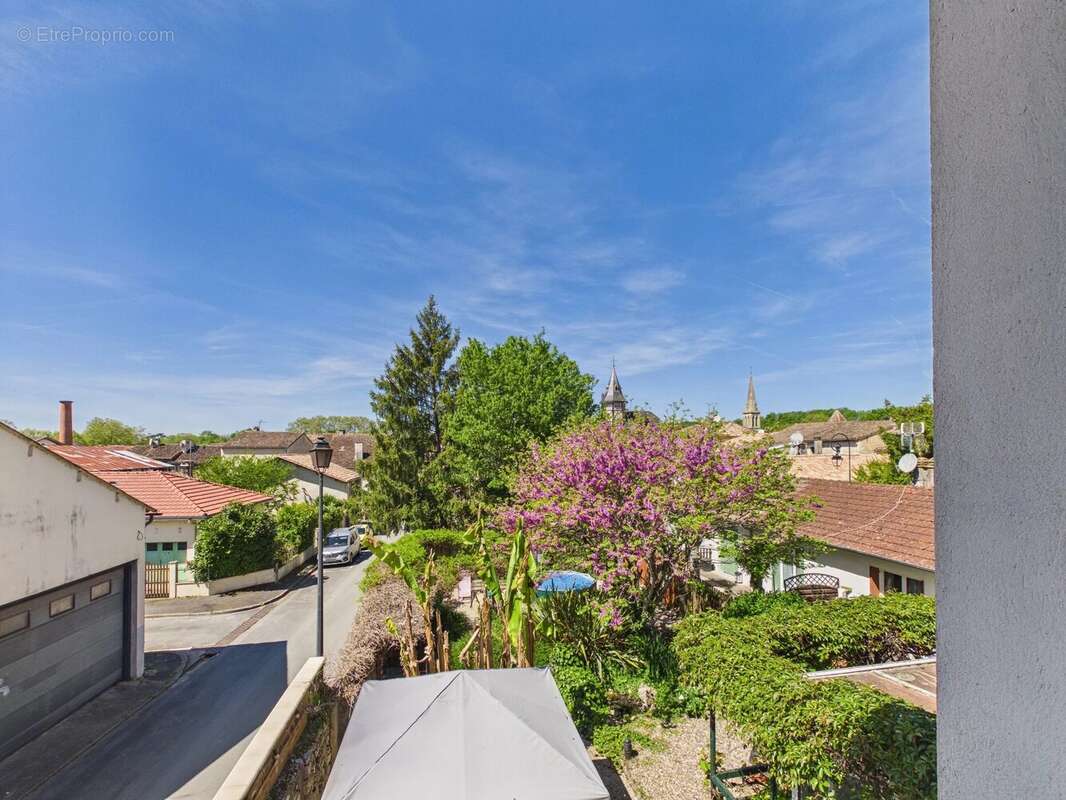 Maison à EYMET