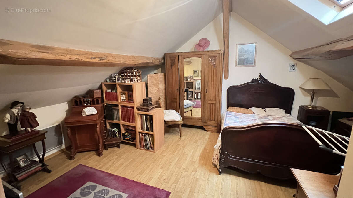 Maison à LA FERTE-ALAIS