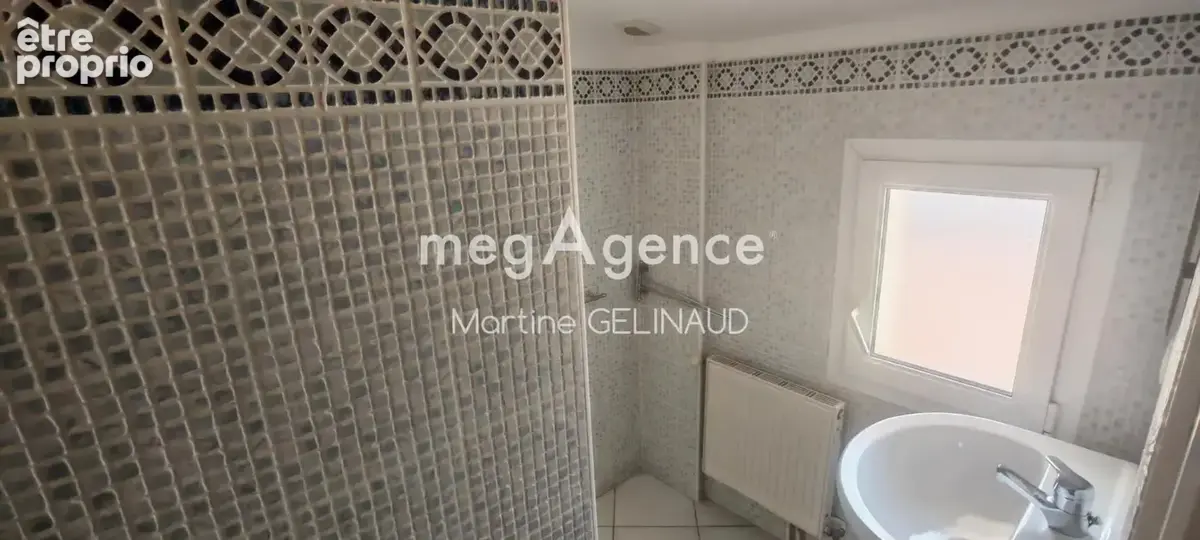 Maison 4 pièces 88 m² à vendre à Saintes (17100) - photo 4