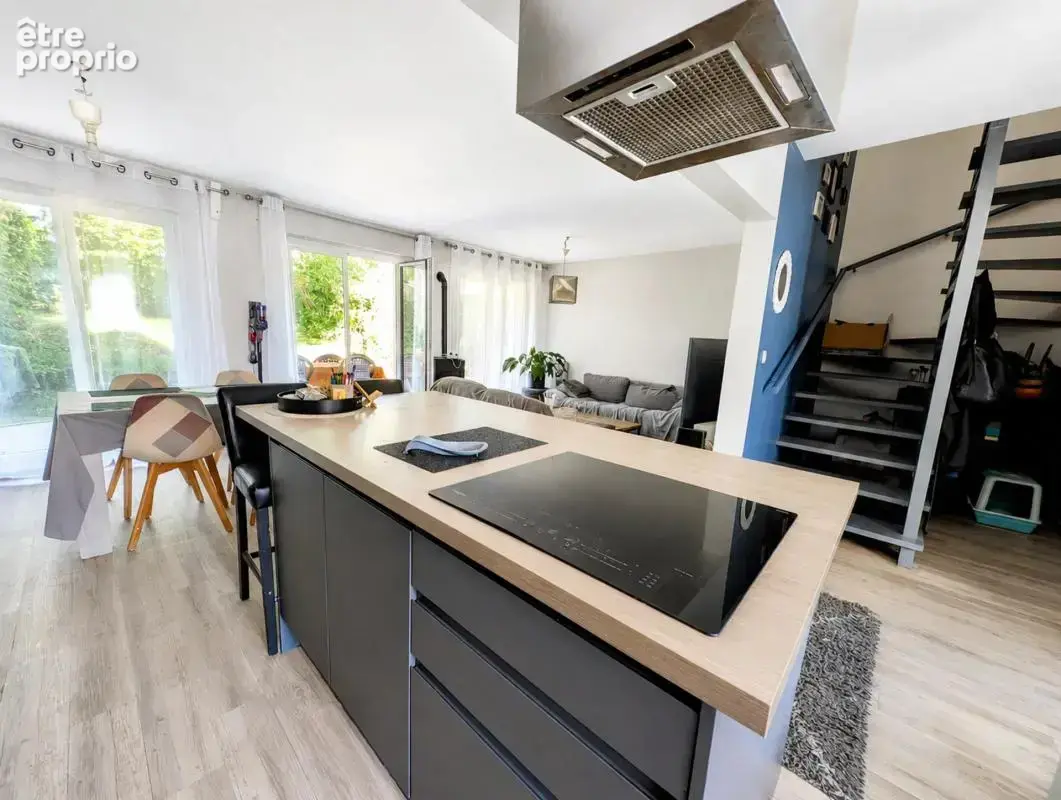 Maison de 5 pièces de 88 m² à Ris-Orangis - photo 4