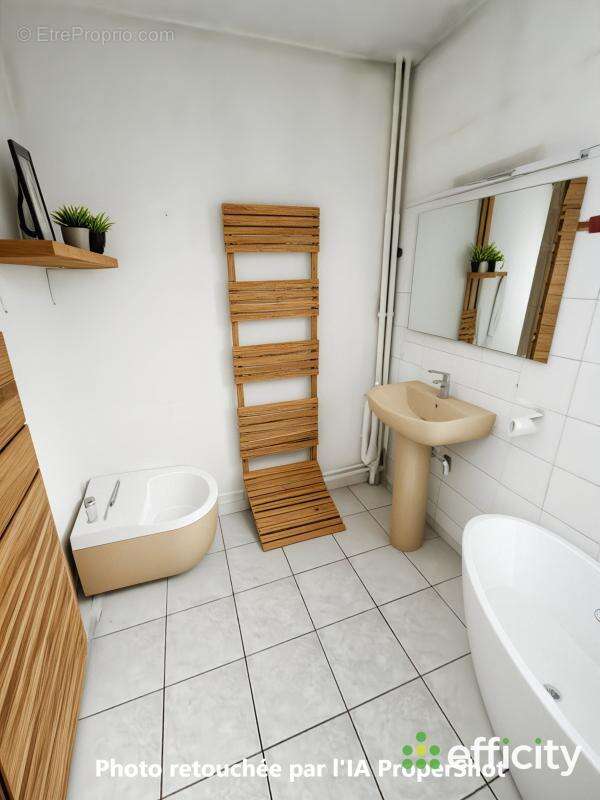 Appartement à MIRIBEL