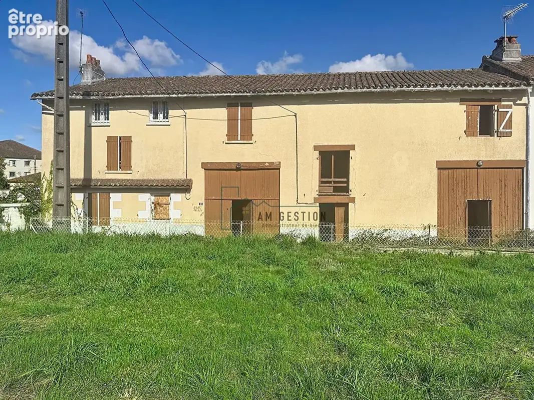 Ensemble immobilier à fort potentiel au coeur de Panazol - photo 1