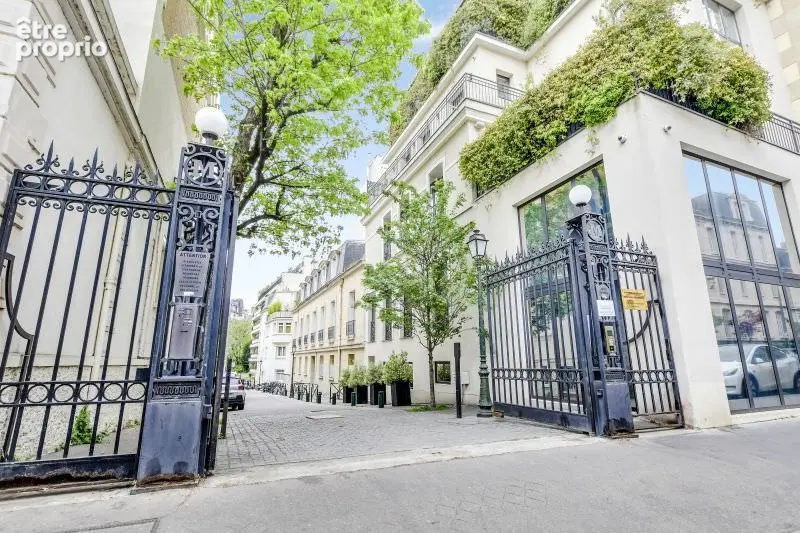 3 pièces en duplex avec balcon - Rue de la Pompe - Calme et lumineux - photo 13