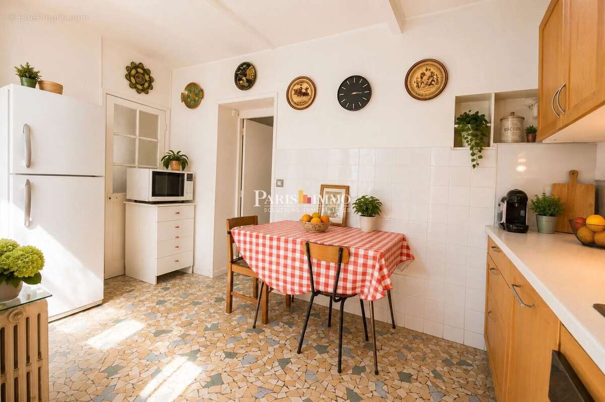 Paris18e - Grande Carrière - Maison avec jardin - Bien unique - photo 13