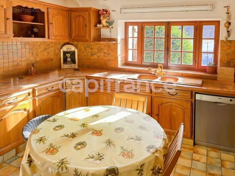 Maison à SAINT-LUBIN-DE-LA-HAYE