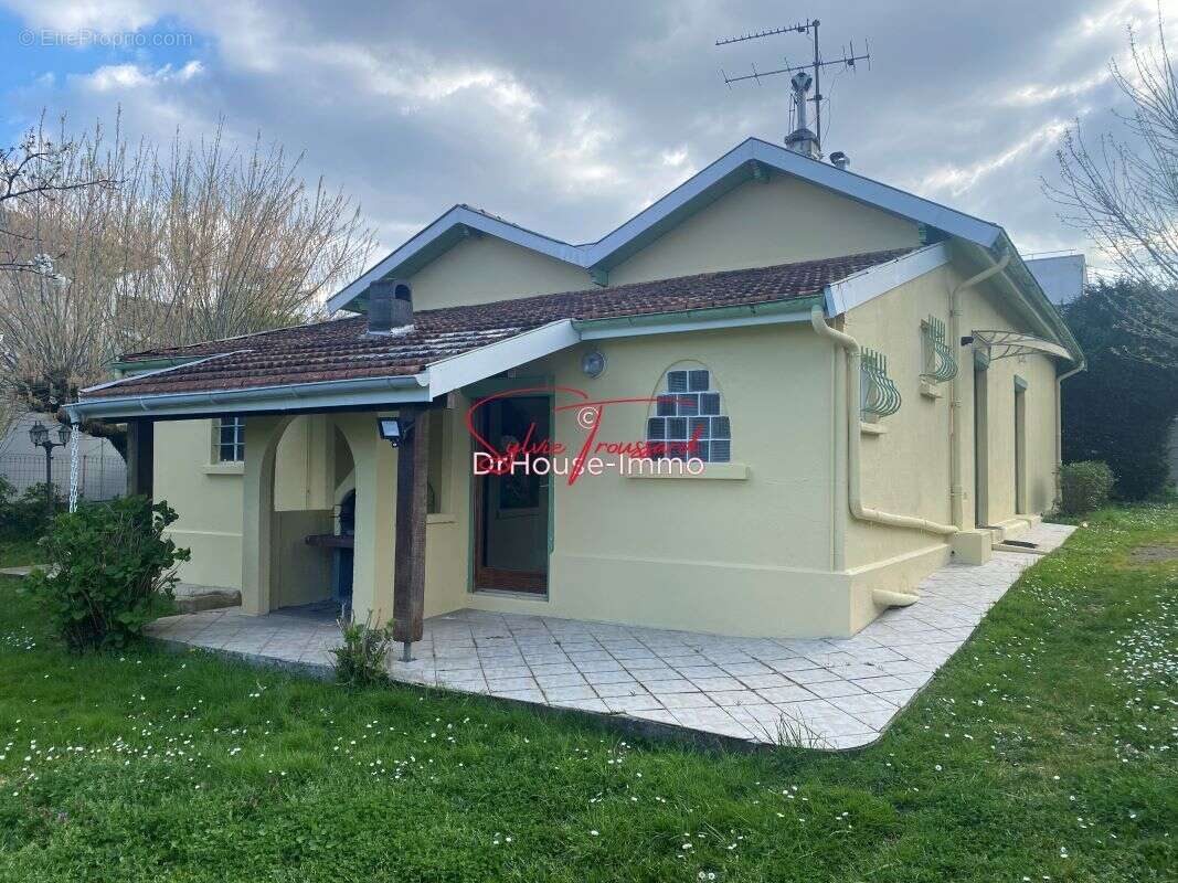 Maison à LE BOUSCAT