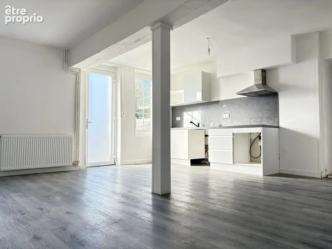 Appartement 6 pièces 130 m² à vendre à Saint-Aubin-Les-Elbeuf (76410) - photo 3