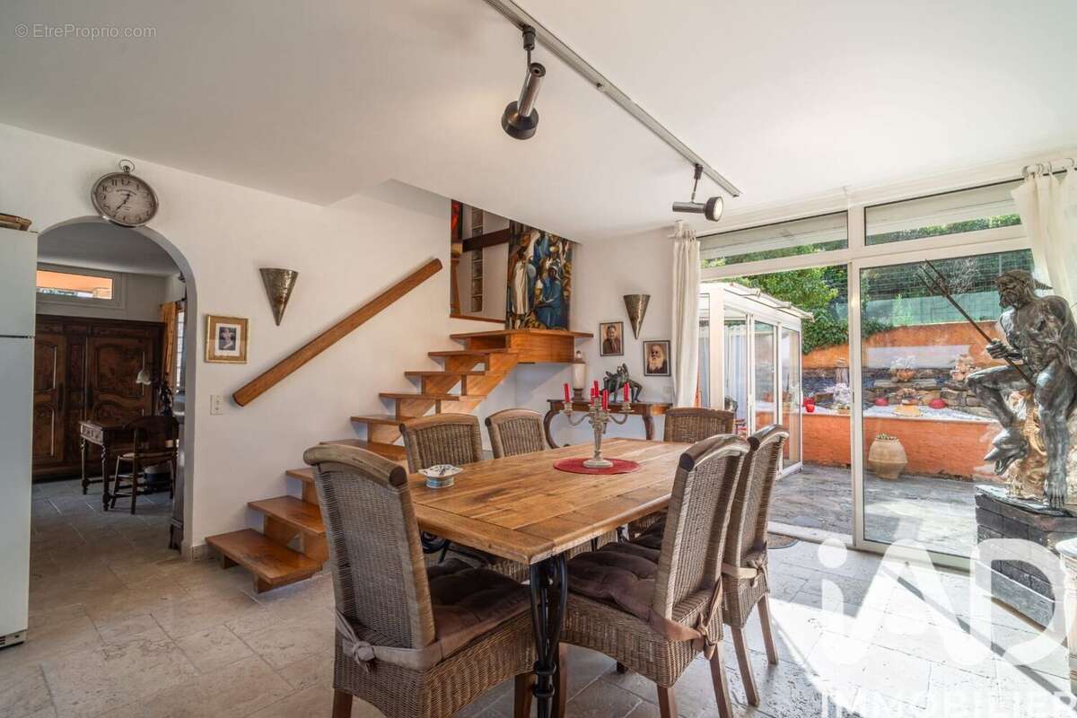 Photo 3 - Maison à LE BEAUSSET