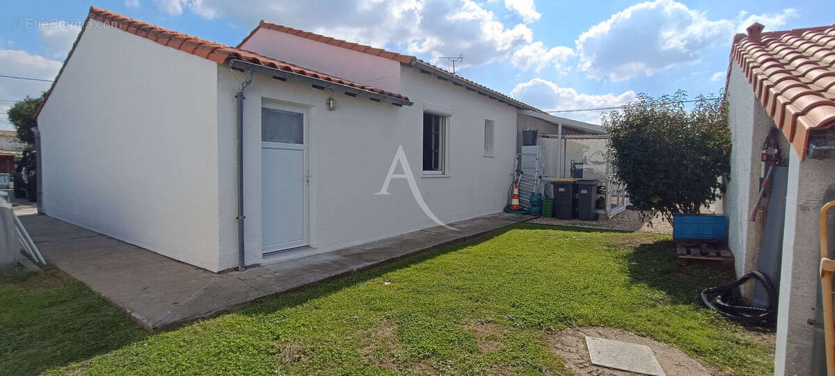 Maison à PORT-DES-BARQUES