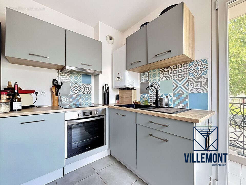 Appartement à MAUGUIO