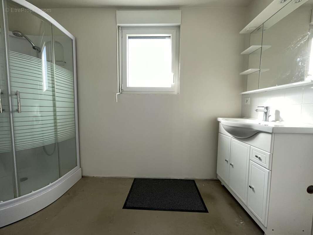 Maison 115 m² à Le Mesnil-Simon  - photo 7