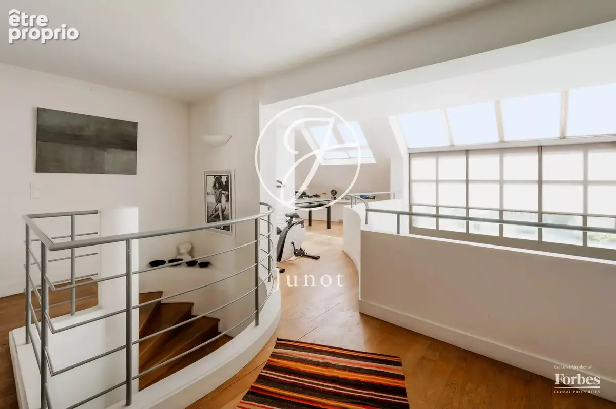 Paris 16e - PASSY - Appartement - 7 pièces - 284,31m² - 4/5 chambres - 4 terrasses - Aperçu tour Eiffel - photo 33