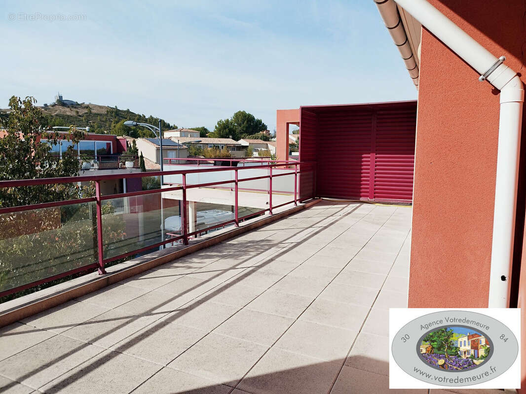 Appartement à ARAMON