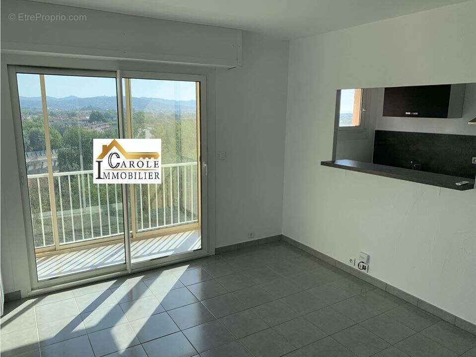 Appartement à MANDELIEU-LA-NAPOULE