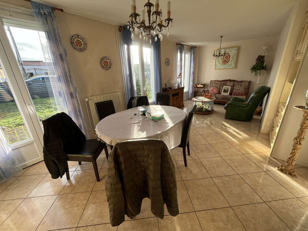 Maison à THOUARS