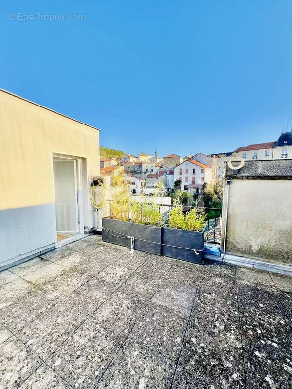 Appartement à CHATELGUYON