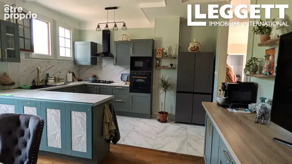 Maison familiale avec 3 chambres, atelier, dépendances et accès à la rivière situé dans hameau tranquille - photo 3